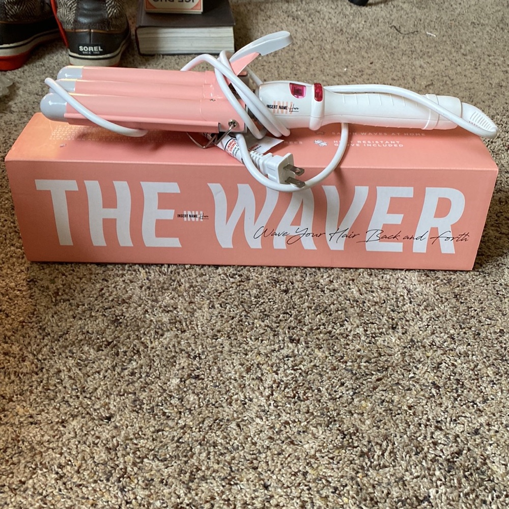 Insert Name Here- The waver curling iron